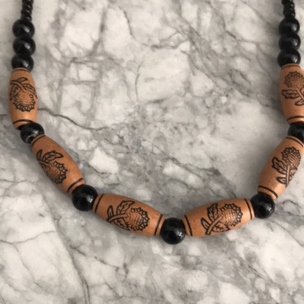 Sunflower 🌻 bead necklace